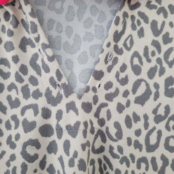 Jenni Intimates Leopard Print Knit Hoodie Womens Size XS Lightweight Soft Cozy - Picture 4 of 8